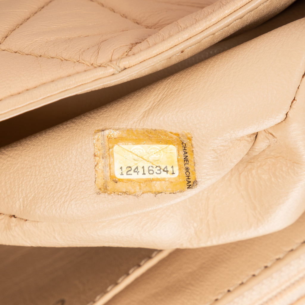 Shoulder Bag Timeless flap Jumbo Beige Calfskin Leather