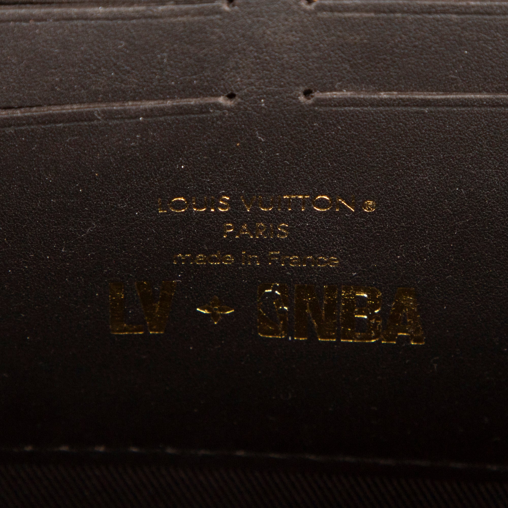Shoulder Bag Ltd. Ed. NBA Soft Trunk Brown Ball Grain Leather