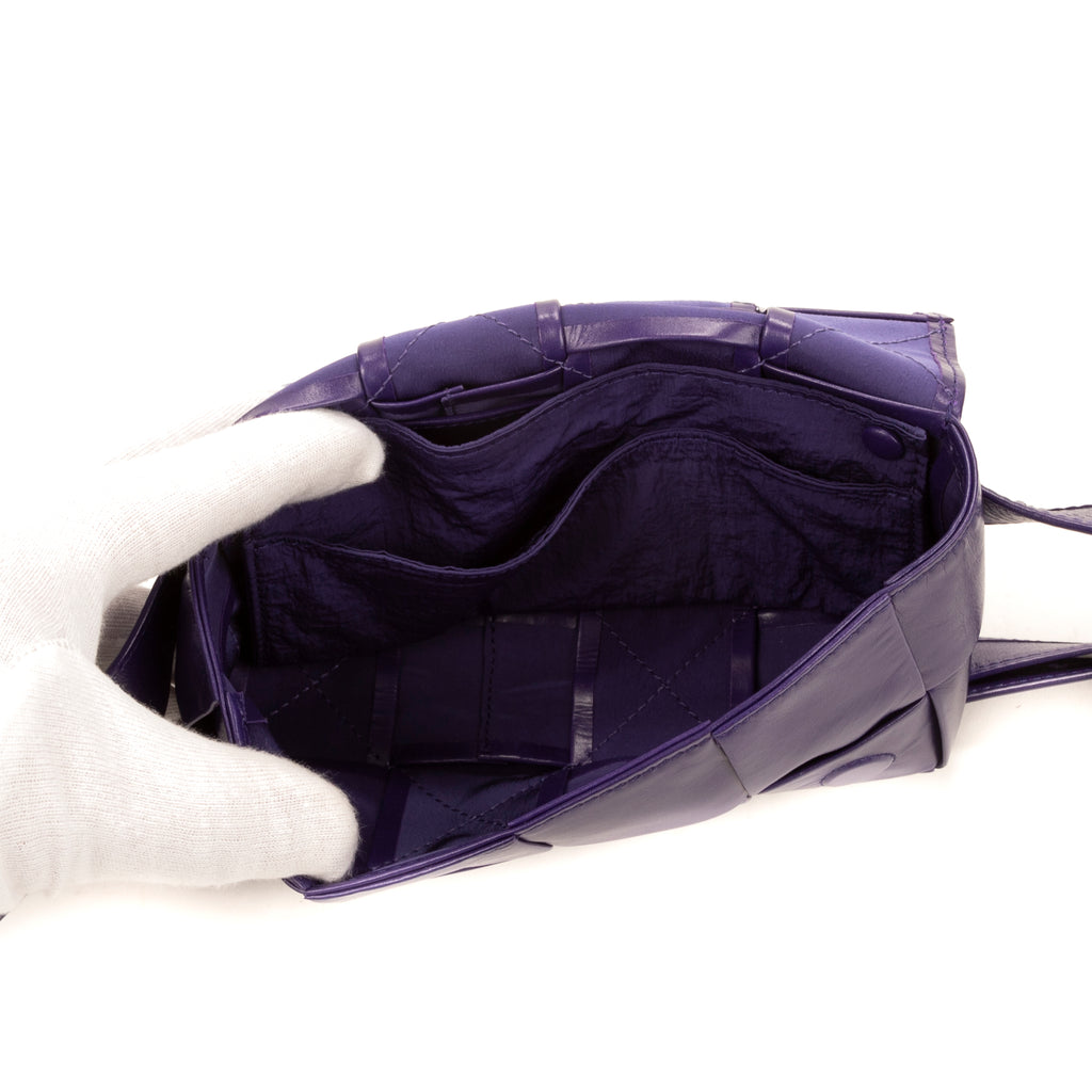 Shoulder Bag Mini Cassette Mini Purple Intrecciato Leather