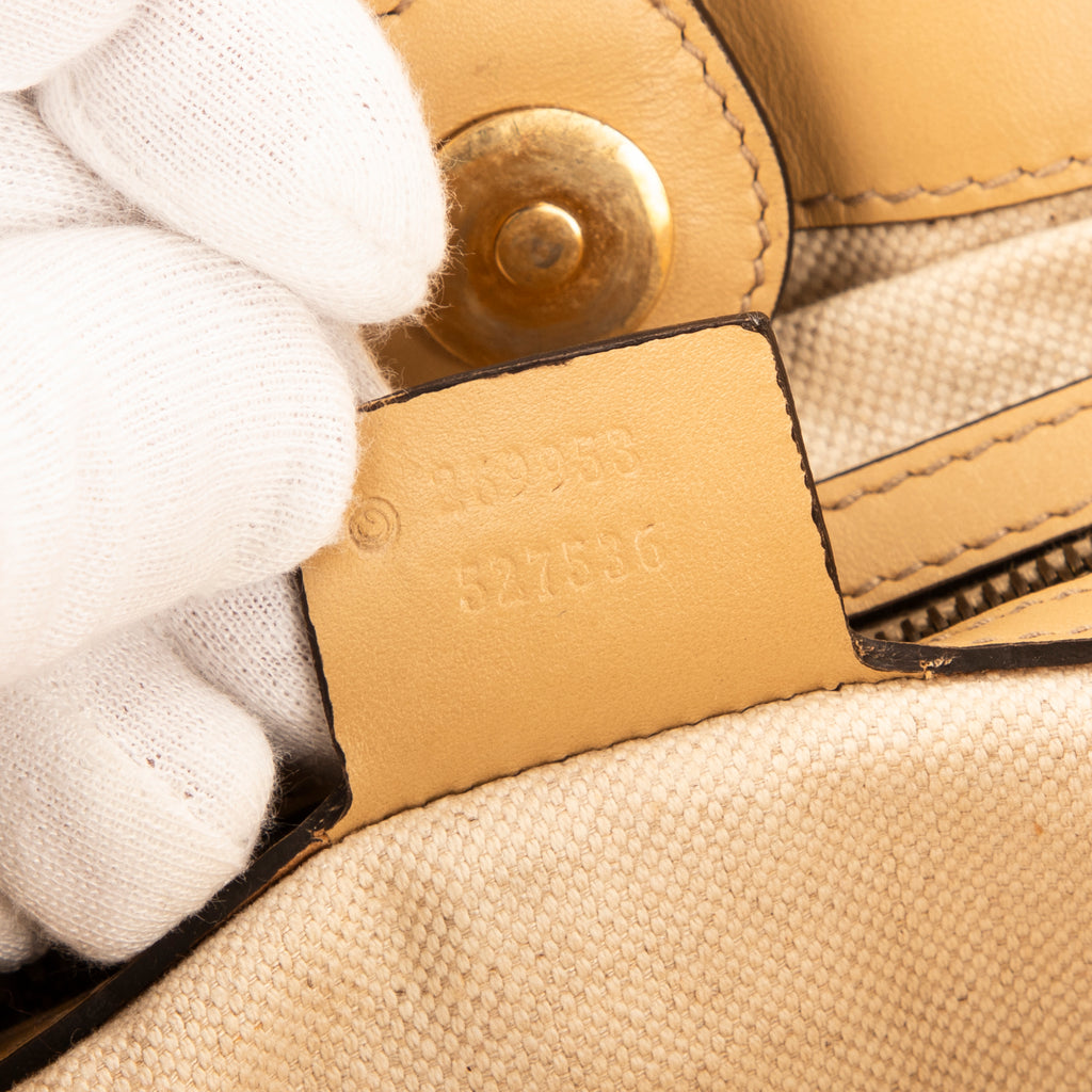 Shoulder Bag Guccissima Scarlett Stud Beige Guccissima calfskin leather