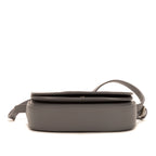 Sac bandoulière XS Ville Day en cuir de veau gris