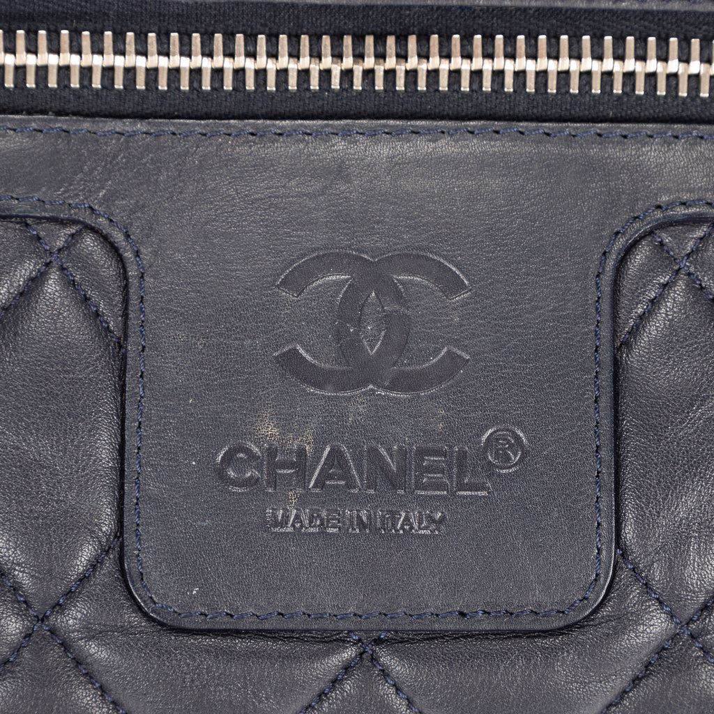 Handbag Cocoon Reversible Silver Calfskin Leather