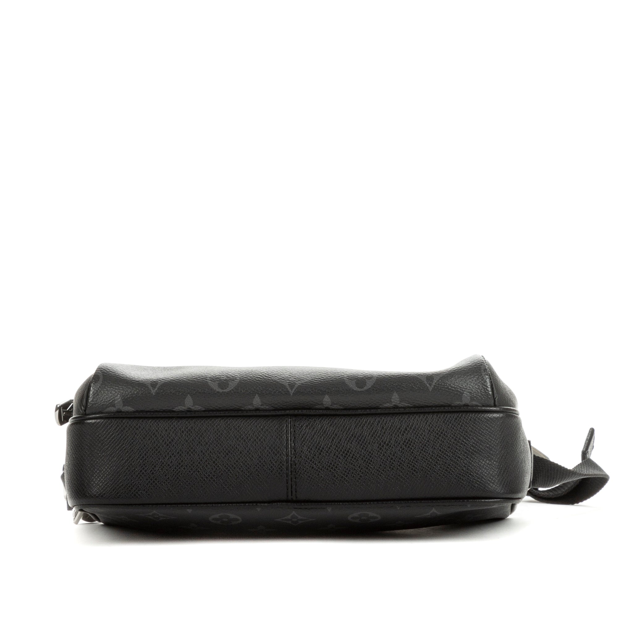 Shoulder Bag Taigarama Graphite Monogram Eclipse/Taiga leather