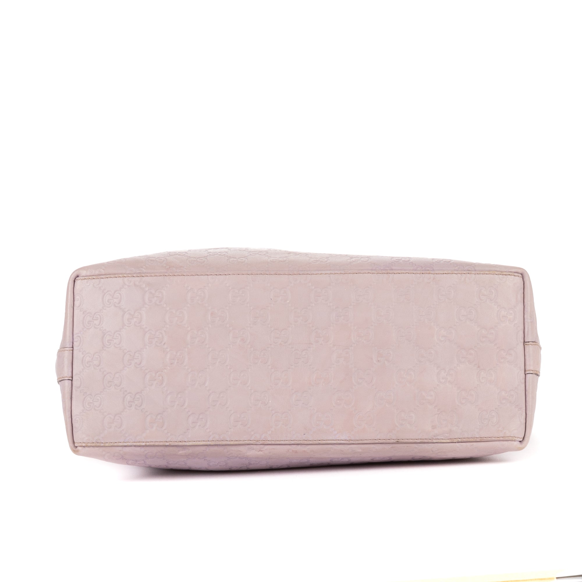 Bolso de hombro grande hobo de piel de becerro Guccissima lila