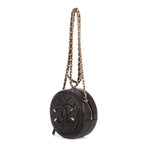 Sac à bandoulière rond en caviar noir filigrané