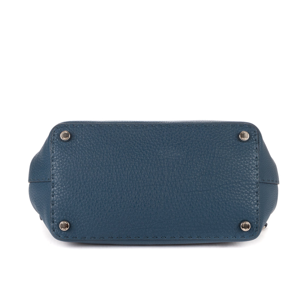 Bolso de mano Adele de piel de becerro granulada color azul marino