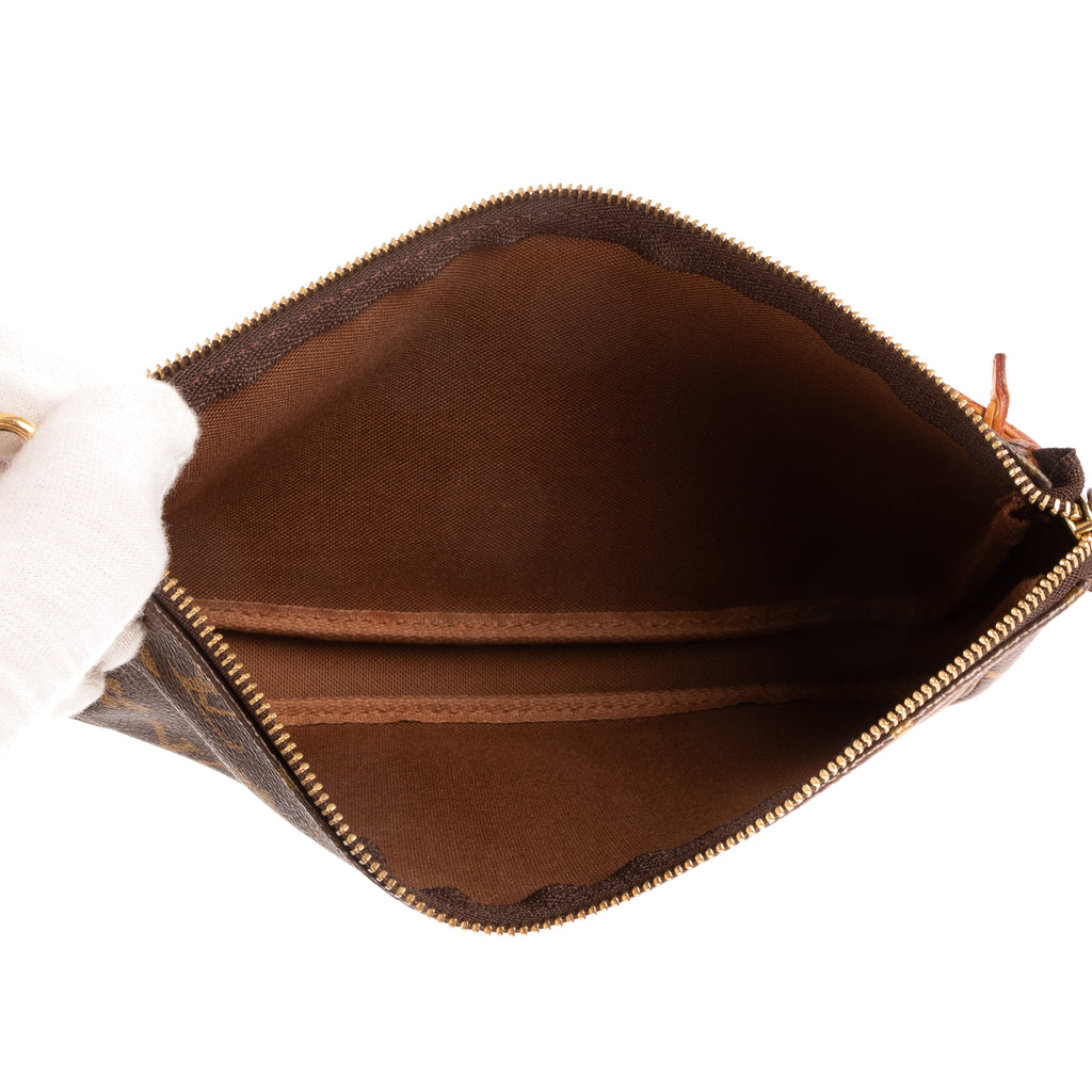 Bolsa accesoria Monogram marrón