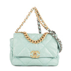 Bolso de Hombro Classic 19 Flap Azul Petróleo Piel de Cordero Grande Acolchada