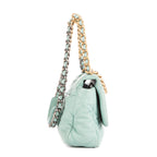 Bolso de Hombro Classic 19 Flap Azul Petróleo Piel de Cordero Grande Acolchada