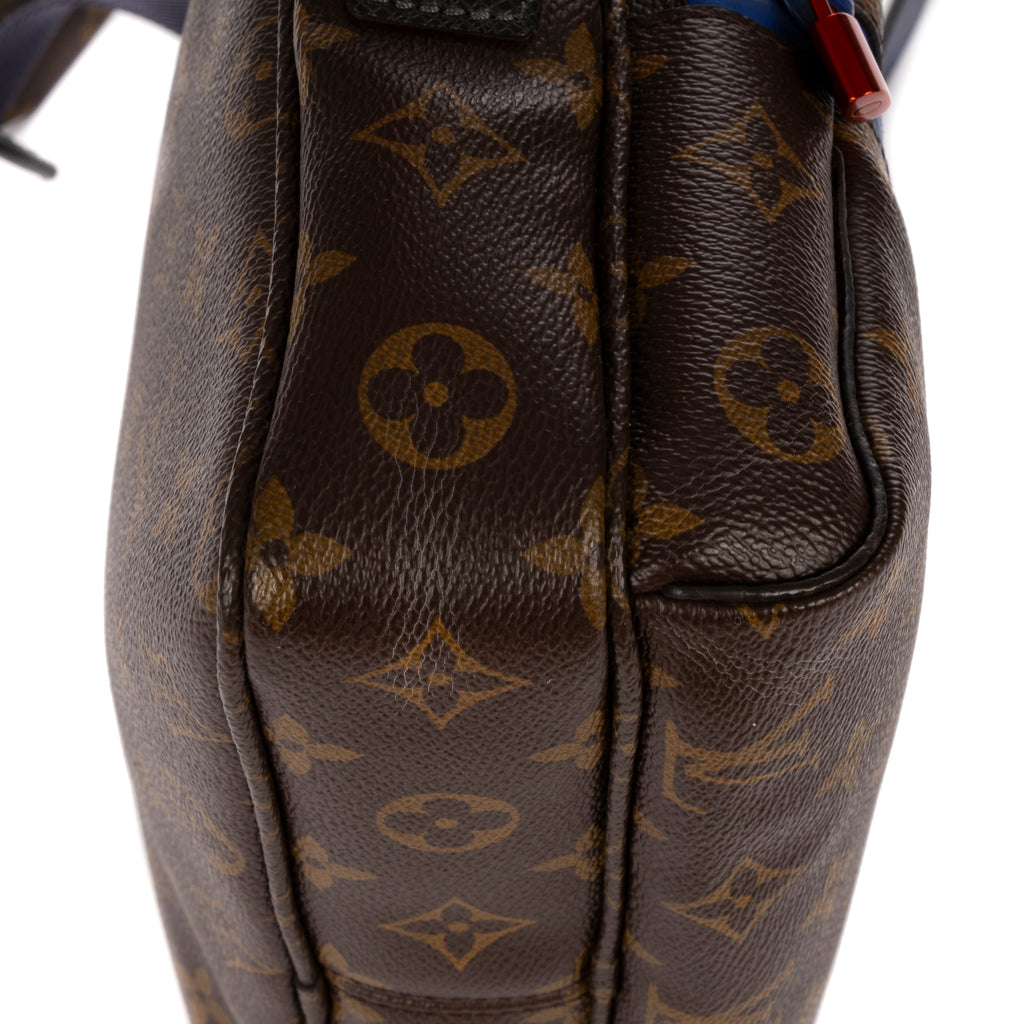 Shoulder Bag Outdoor Messenger PM Brown Monogram canvas