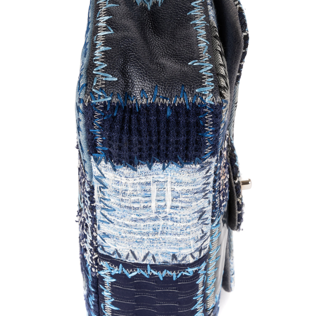 Chanel - Édition Limitée Grand Sac Classique à Rabat Patchwork - Bleu Denim