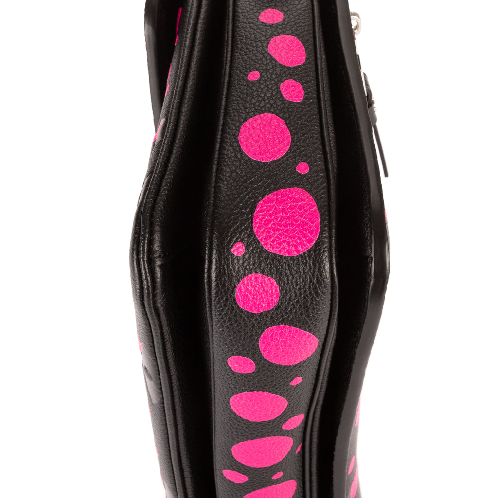 Louis Vuitton - Édition limitée Yayoi Kusama Giant Pochette Metis - Noir/Fuchsia