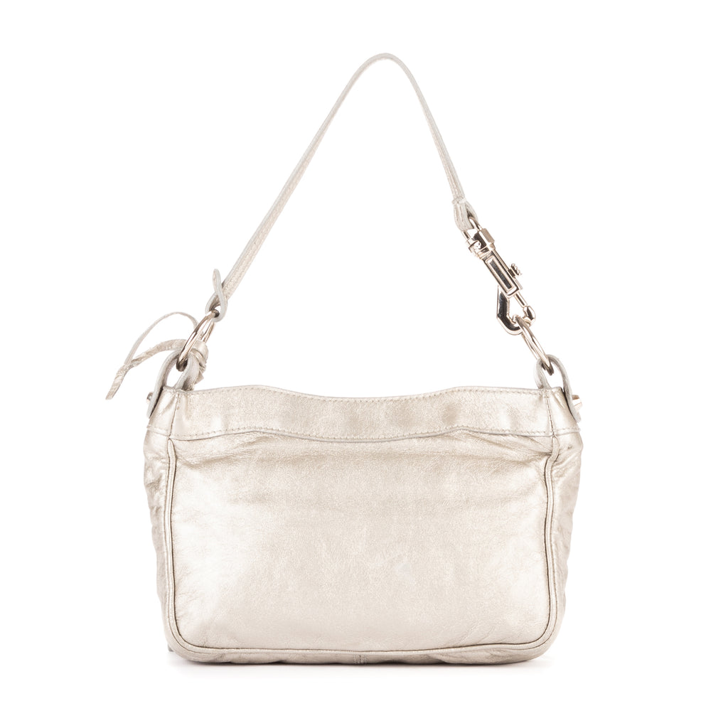 Bolso de hombro/cruzado de piel de becerro plateada