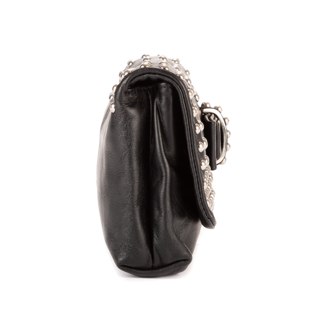 Bolso de Hombro Sweet Charity Clutch Óptico Negro con Lazos Tachonados