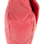 Sac bandoulière Classic 19 à rabat en cuir de veau matelassé rose