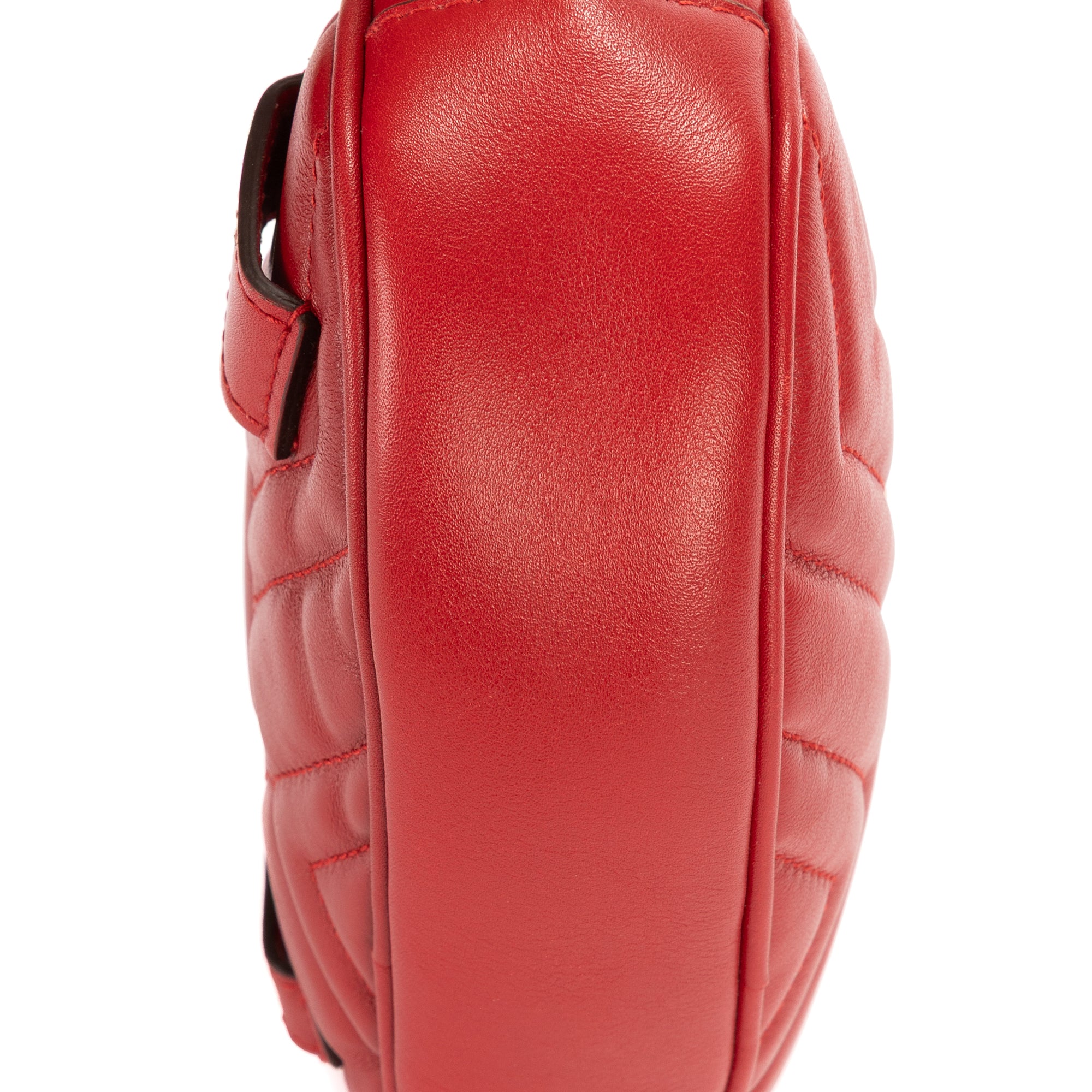 Riñonera GG Marmont Matelasse Riñonera de Piel Matelassé Roja