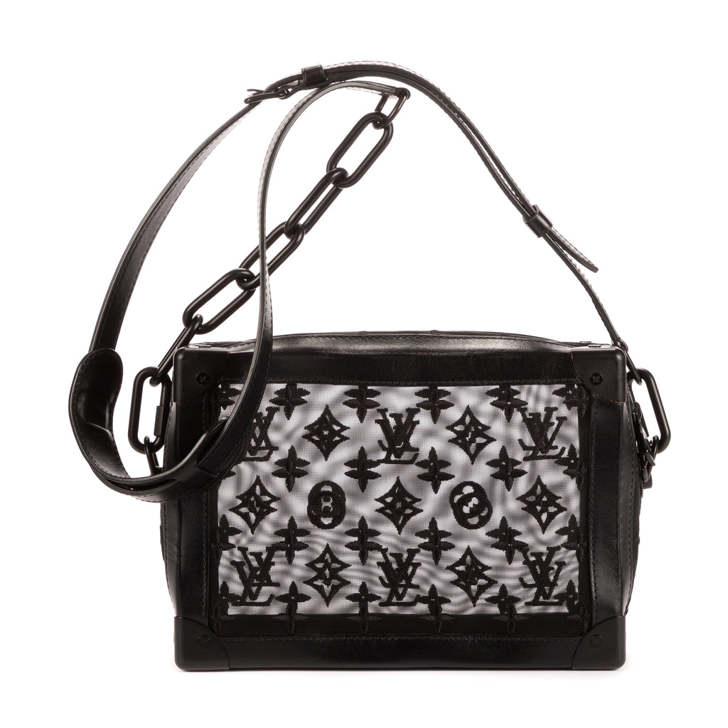 Bolso de hombro Soft Trunk Malla Colección 2019 Monograma bordado negro