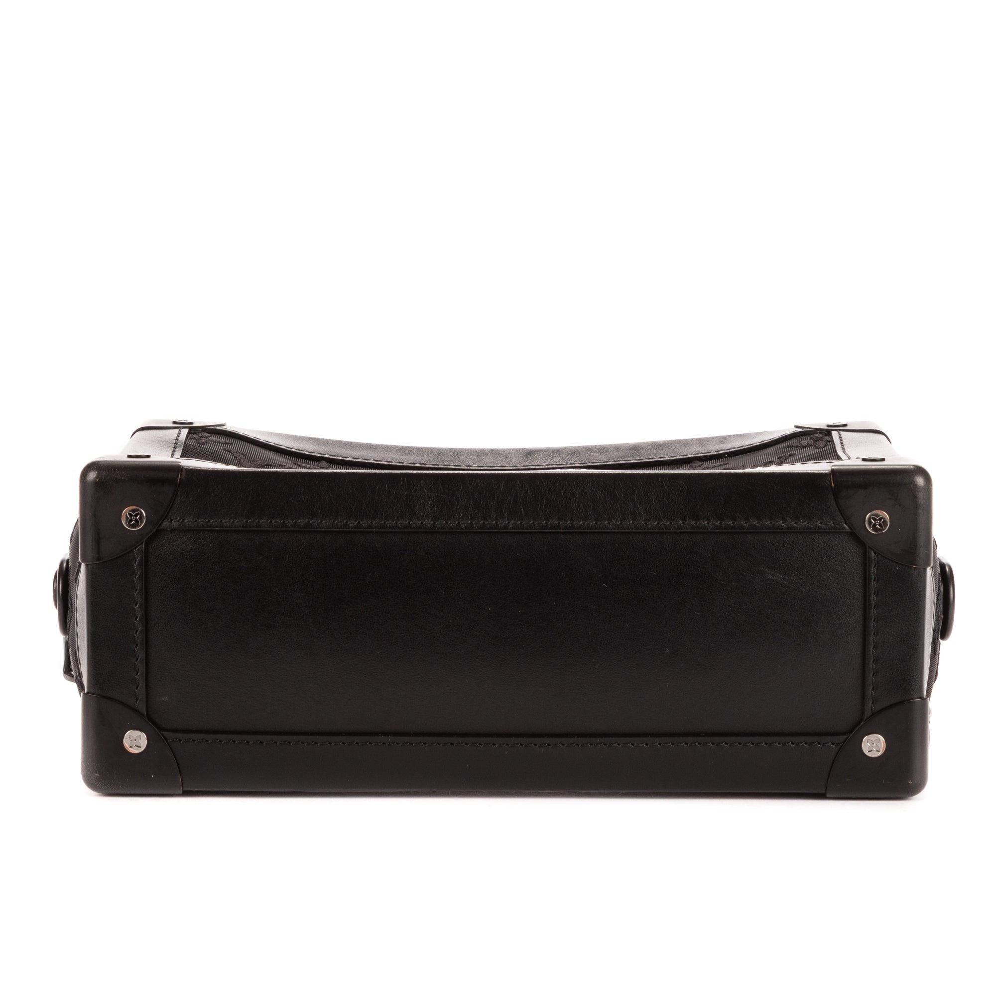 Bolso de hombro Soft Trunk Malla Colección 2019 Monograma bordado negro