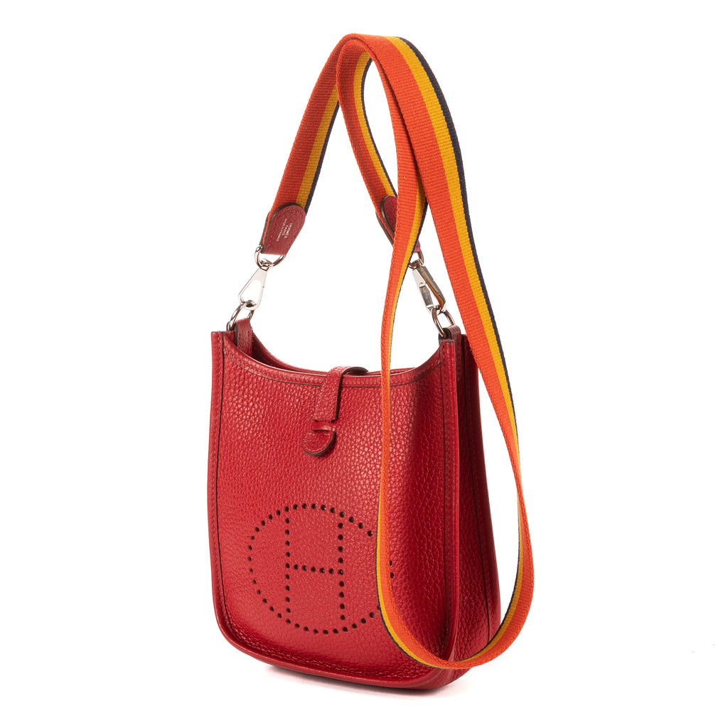 Bolso de Hombro Evelyne Mini Piel Taurillon Clemence Roja