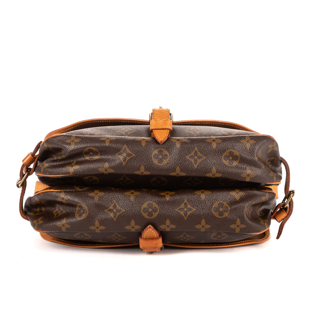 Crossbody Saumur PM Brown Monogram Canvas