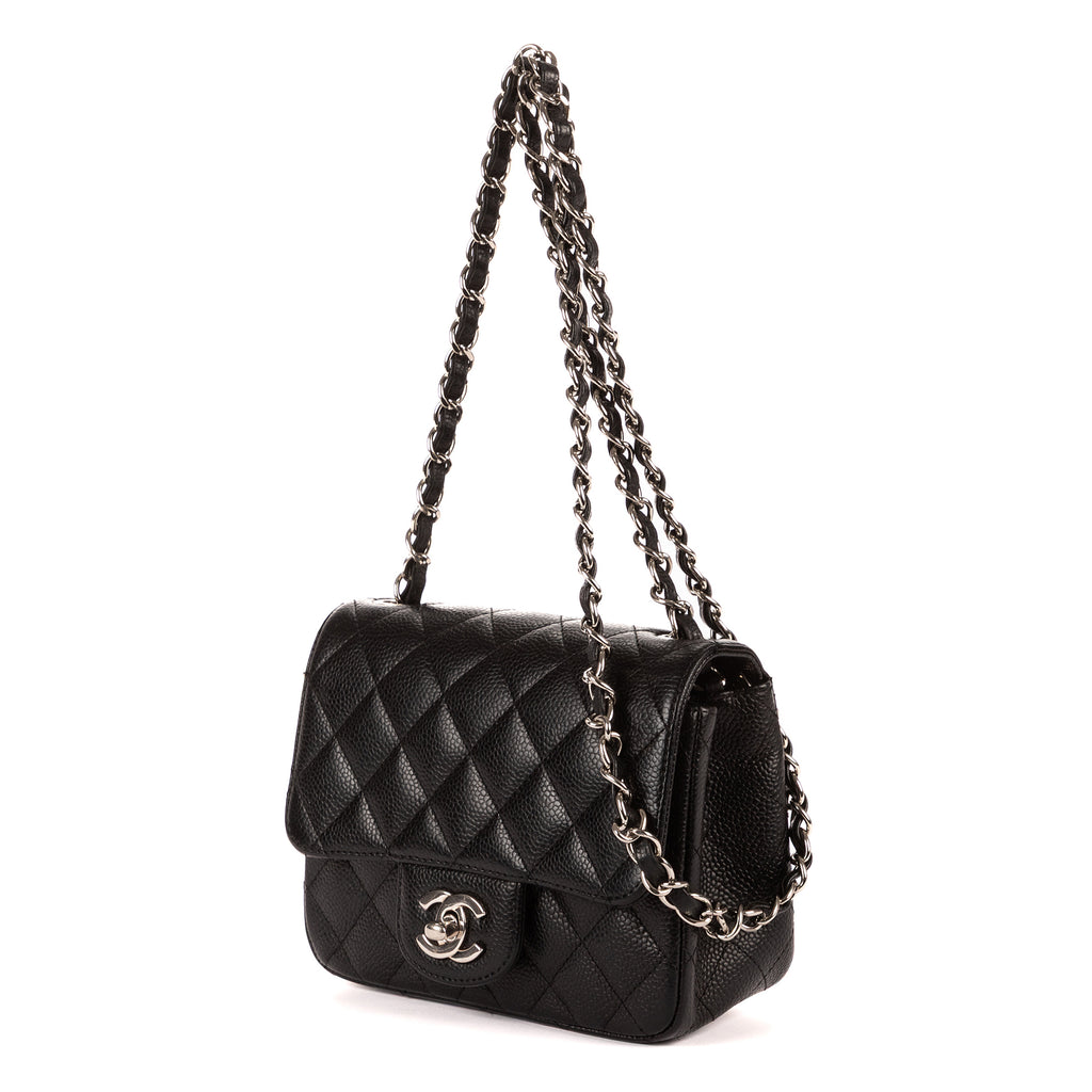 Bolso de Hombro Clásico Mini Solapa Piel Granulada Negra Caviar