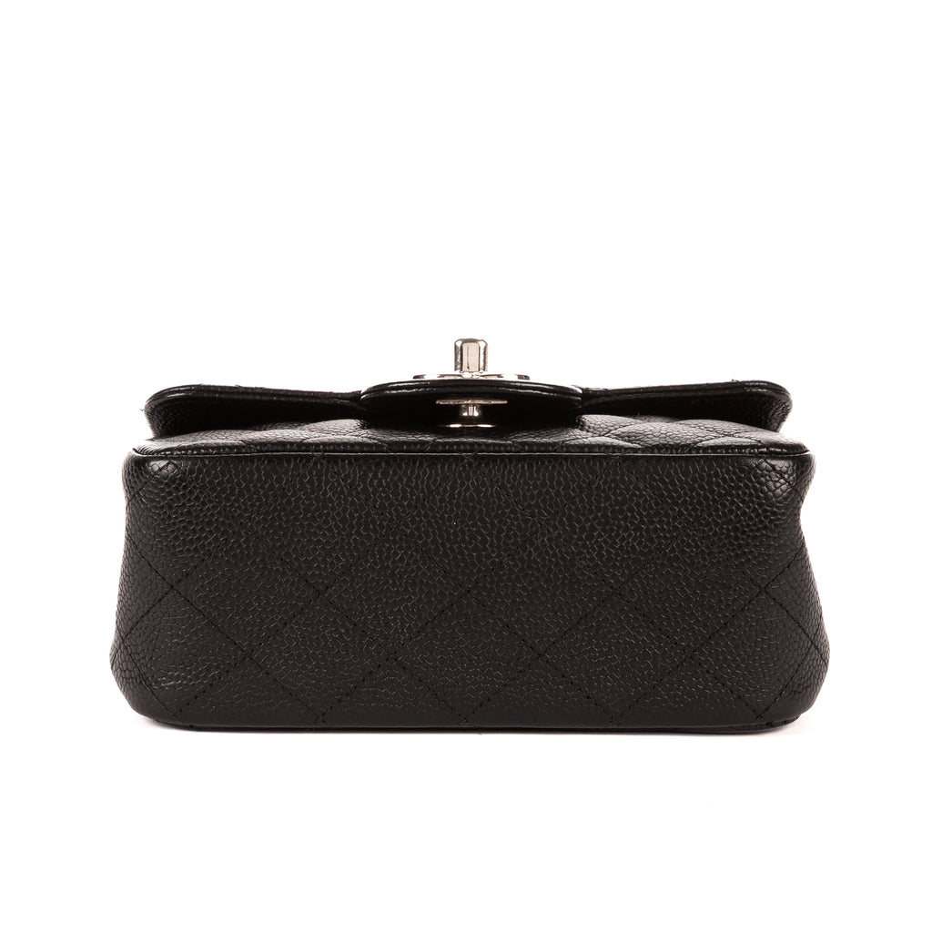 Bolso de Hombro Clásico Mini Solapa Piel Granulada Negra Caviar
