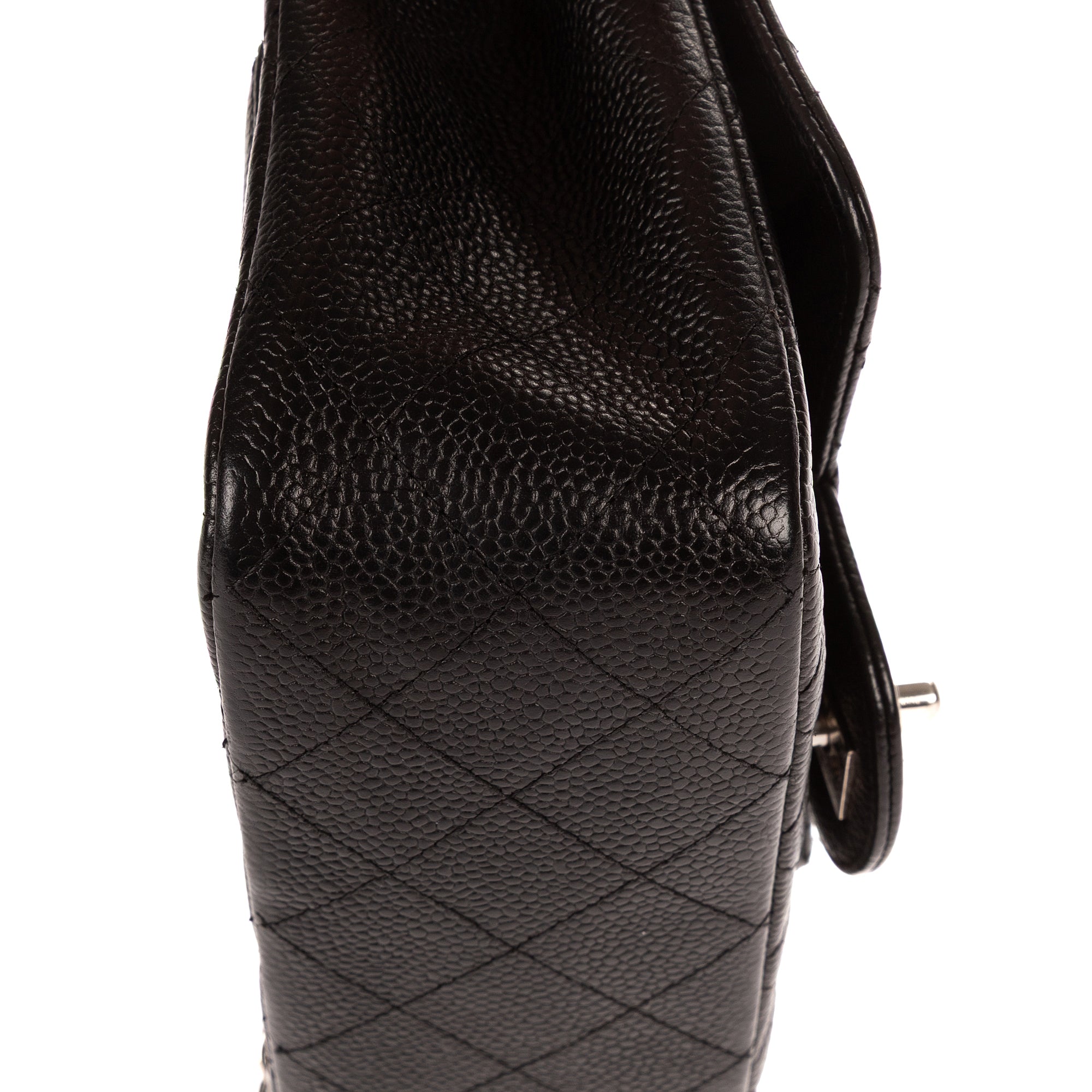 Bolso de Hombro Clásico Mini Solapa Piel Granulada Negra Caviar