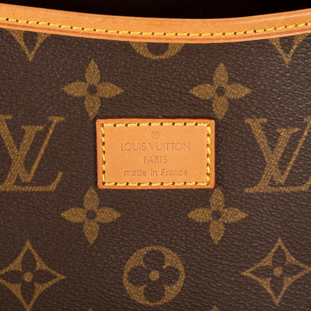 Shoulder Bag Saumur GM Brown Monogram Canvas