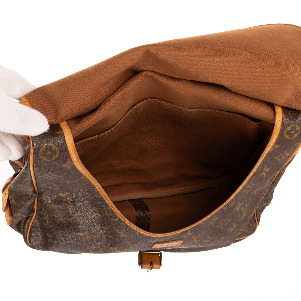 Bolso de hombro Saumur GM Lona Monogram Marrón
