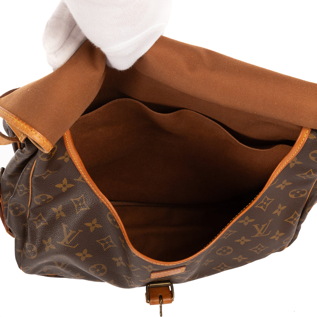 Bolso de hombro Saumur GM Lona Monogram Marrón