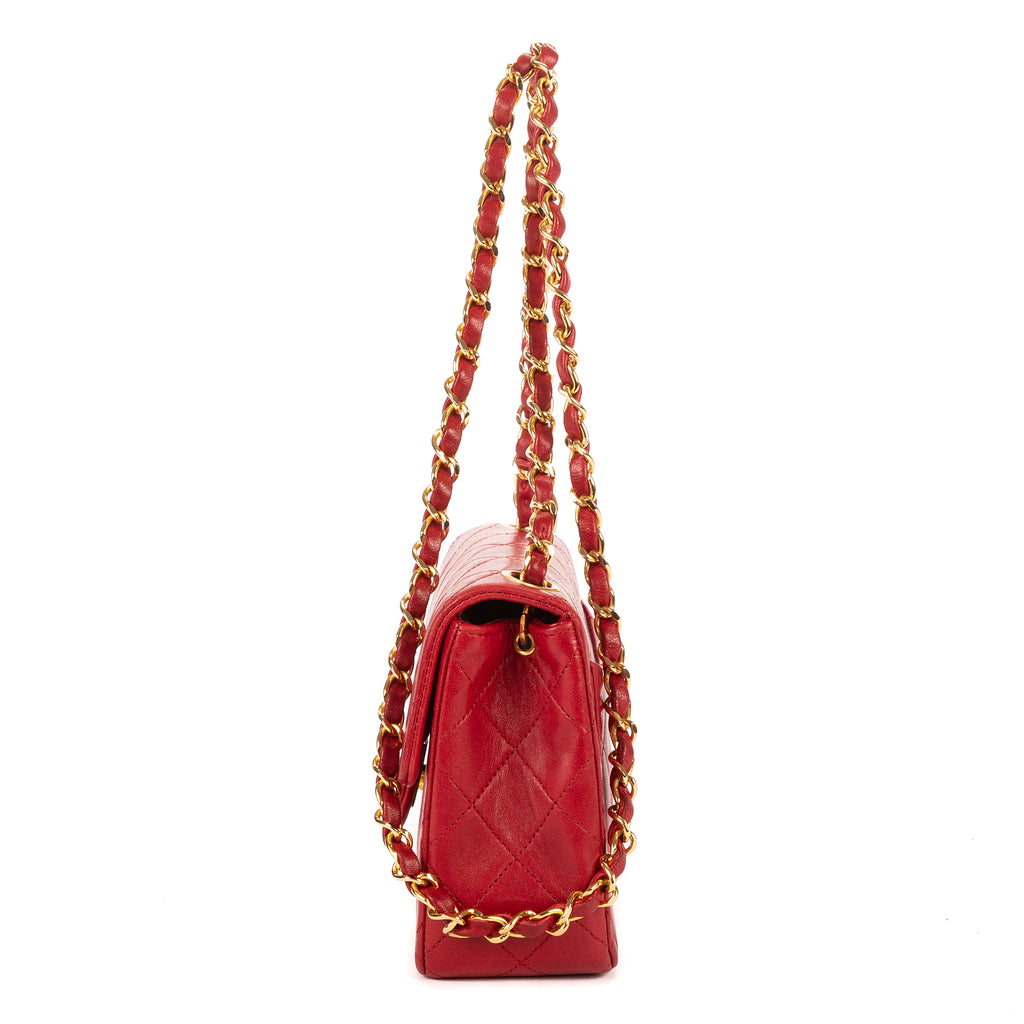 Bolso de hombro atemporal mini piel acolchada lisa roja