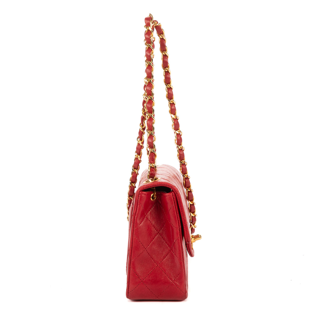 Bolso de hombro atemporal mini piel acolchada lisa roja