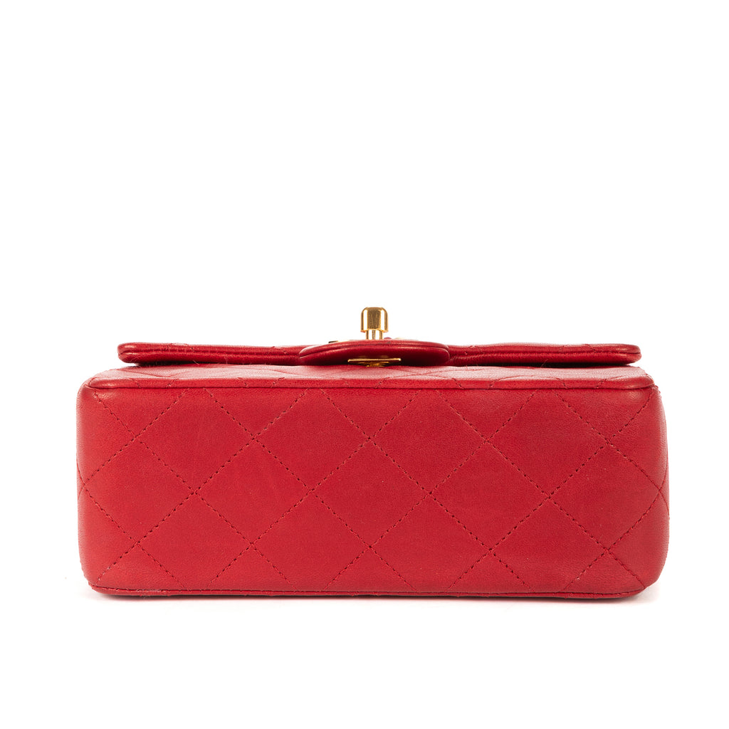 Bolso de hombro atemporal mini piel acolchada lisa roja