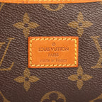 Crossbody Saumur GM Brown Monogram Canvas