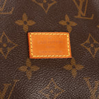 Crossbody Saumur PM Brown Monogram Canvas