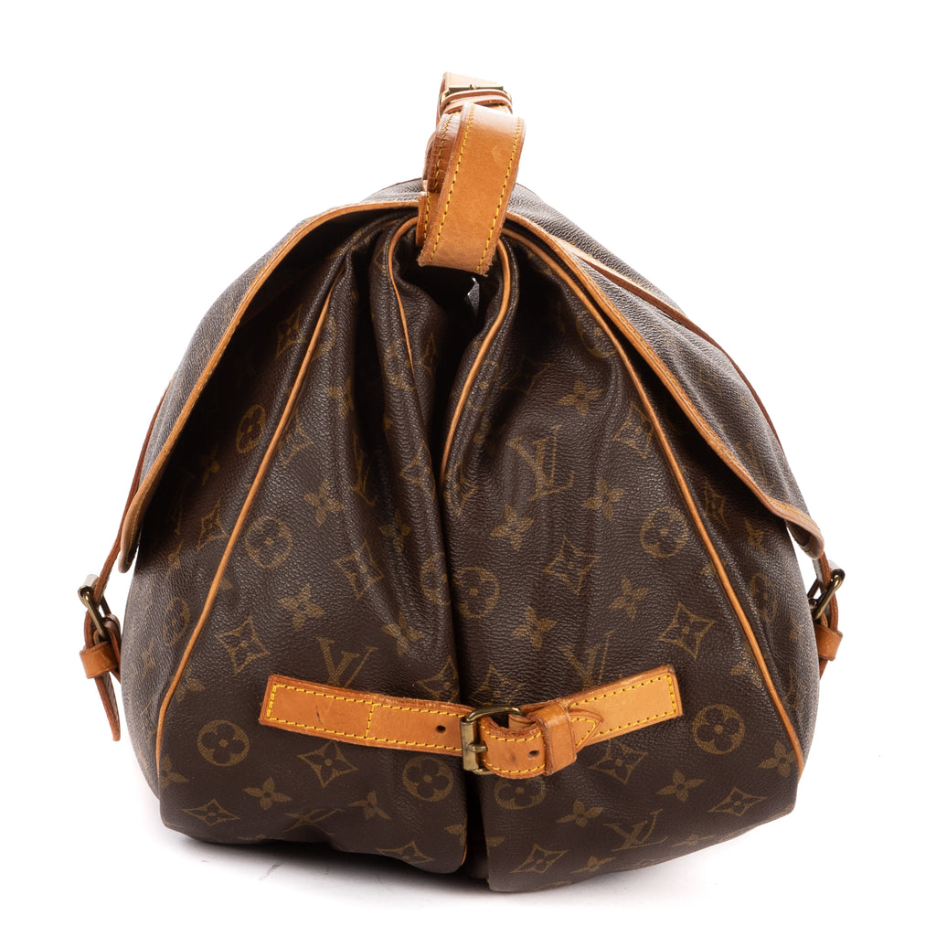 Crossbody Saumur GM Brown Monogram Canvas