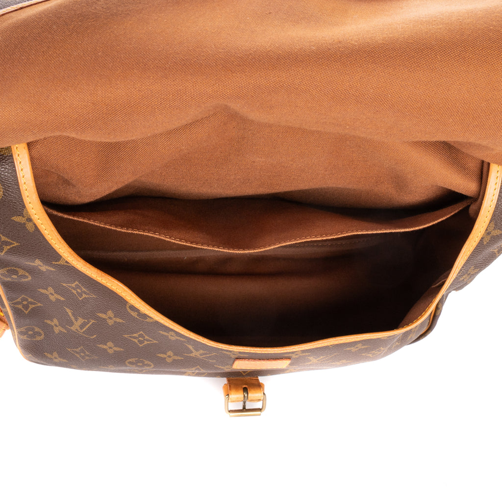 Crossbody Saumur GM Brown Monogram Canvas