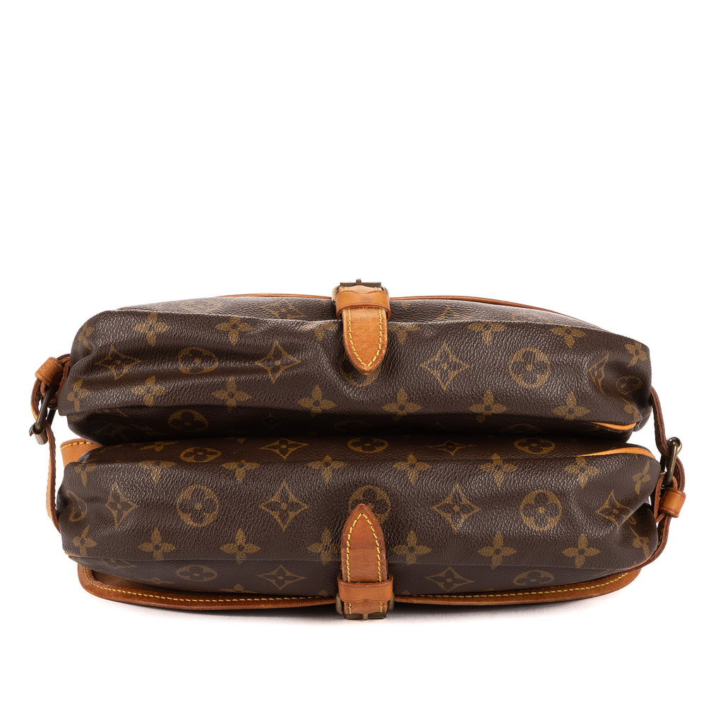 Crossbody Saumur PM Brown Monogram Canvas