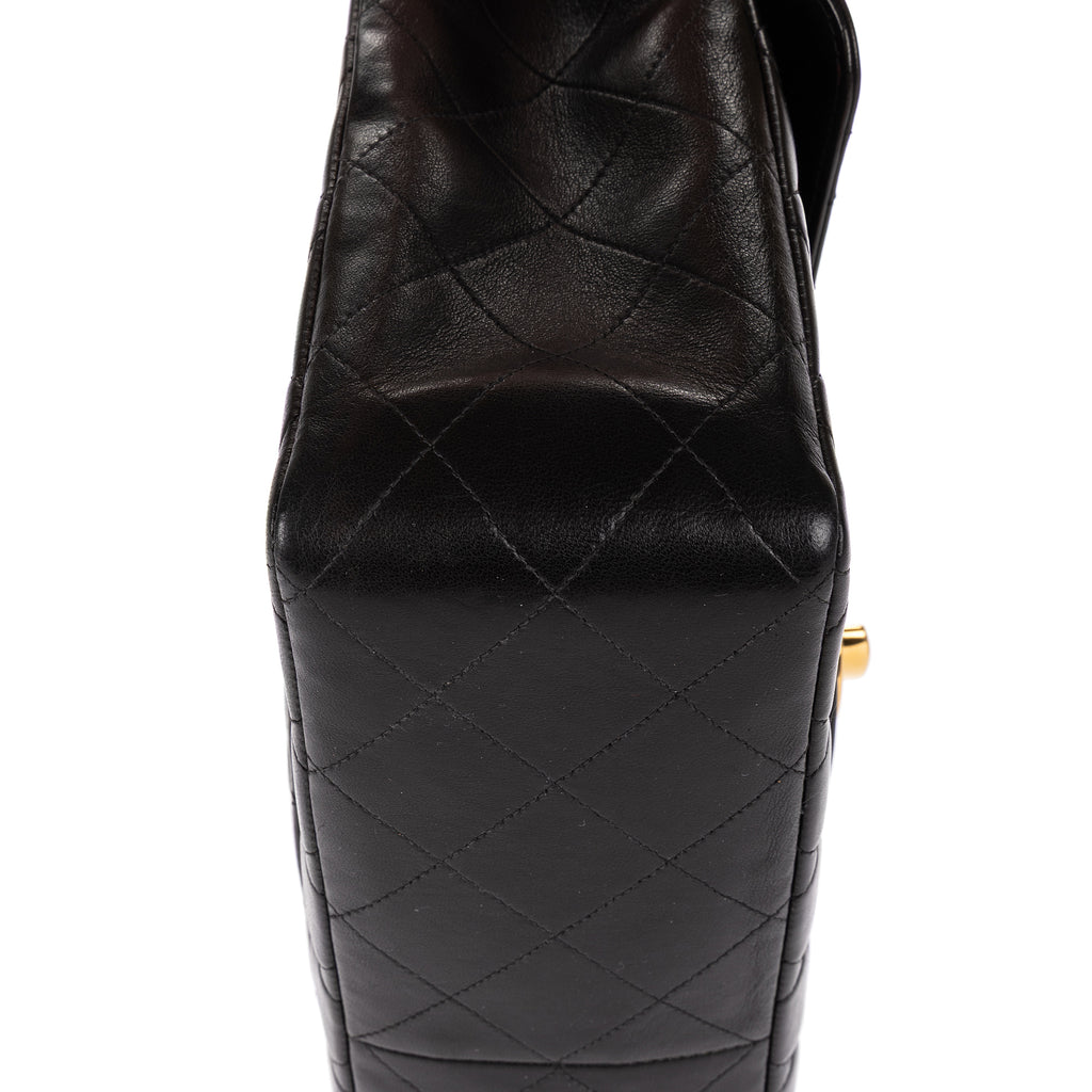 Bolso de Hombro Vintage Jumbo Negro Piel Lisa Acolchada