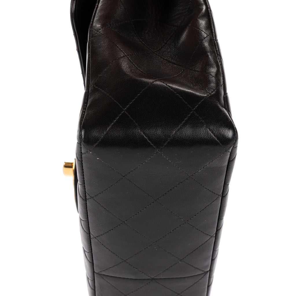 Bolso de Hombro Vintage Jumbo Negro Piel Lisa Acolchada