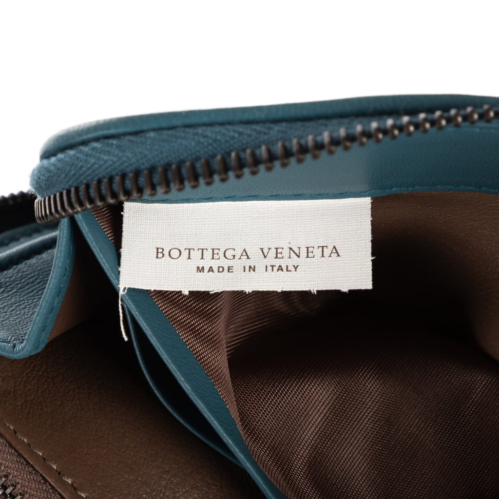 Wallet Classic Continental Wallet Blue Intrecciato Leather