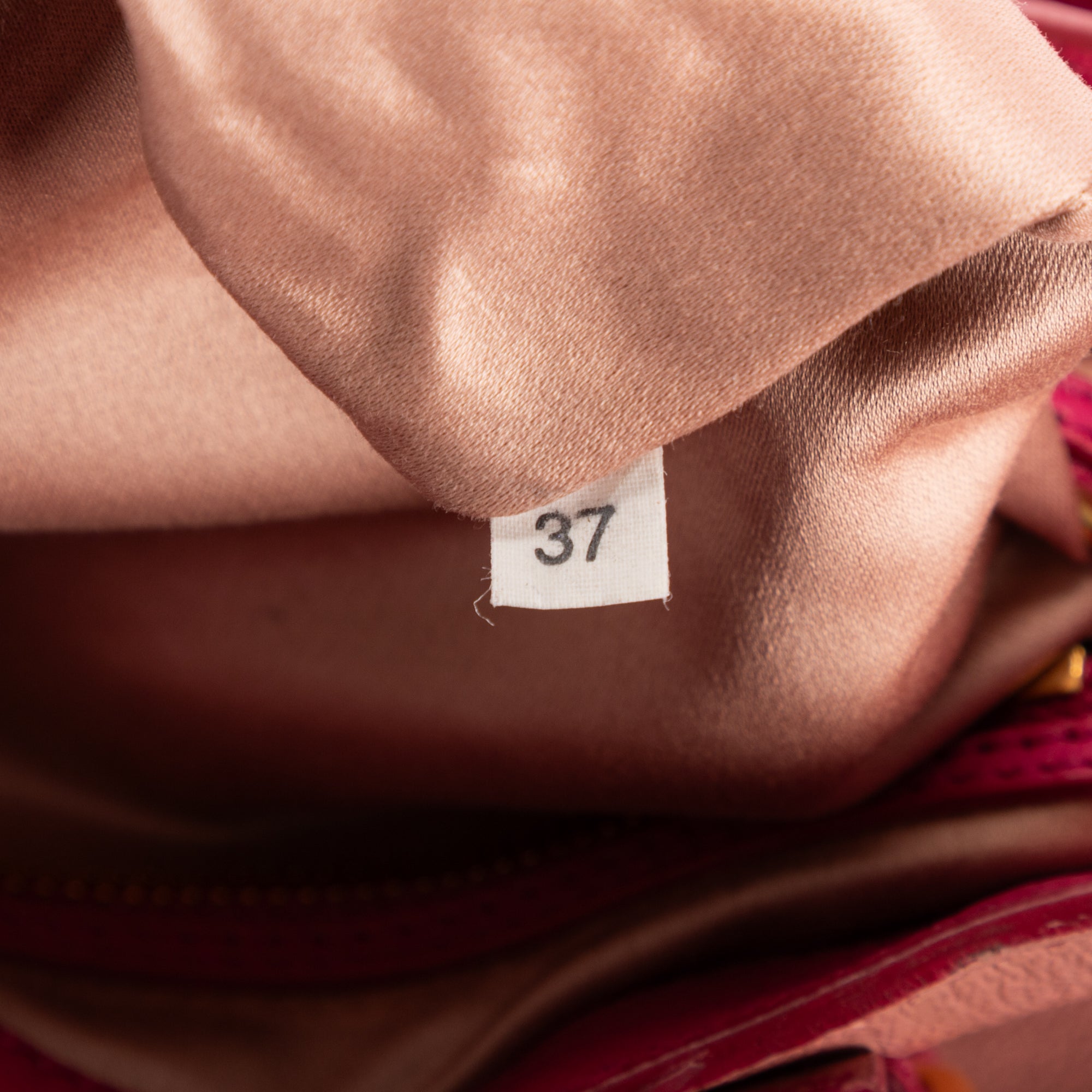 Shoulder Bag Two color Pushlock Tote Pink Madras Leather