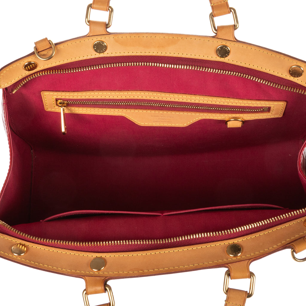 Shoulder Bag Brea MM Red Monogram Vernis