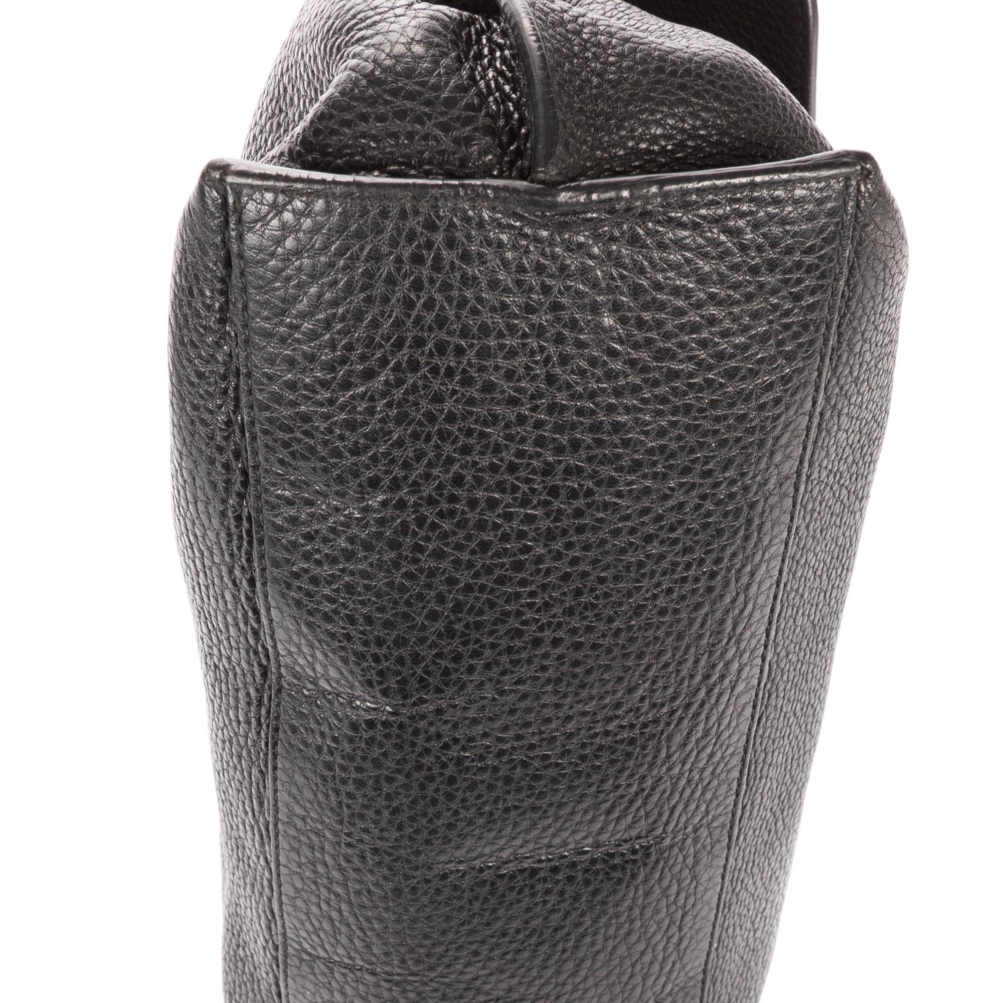 Shoulder Bag Medium Bamboo Daily Top Handle Black Grained Calfskin Leather