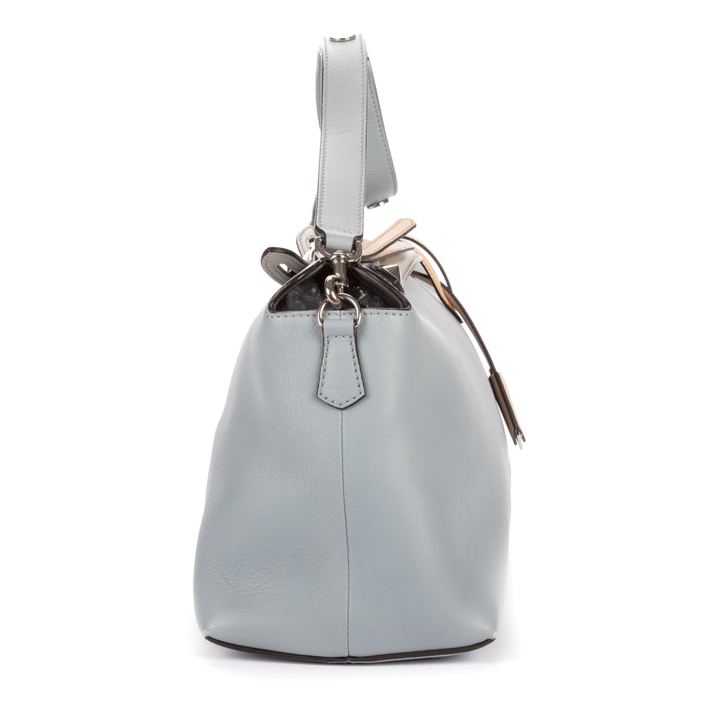 Sac porté épaule By The Way Medium en cuir de veau souple bleu clair