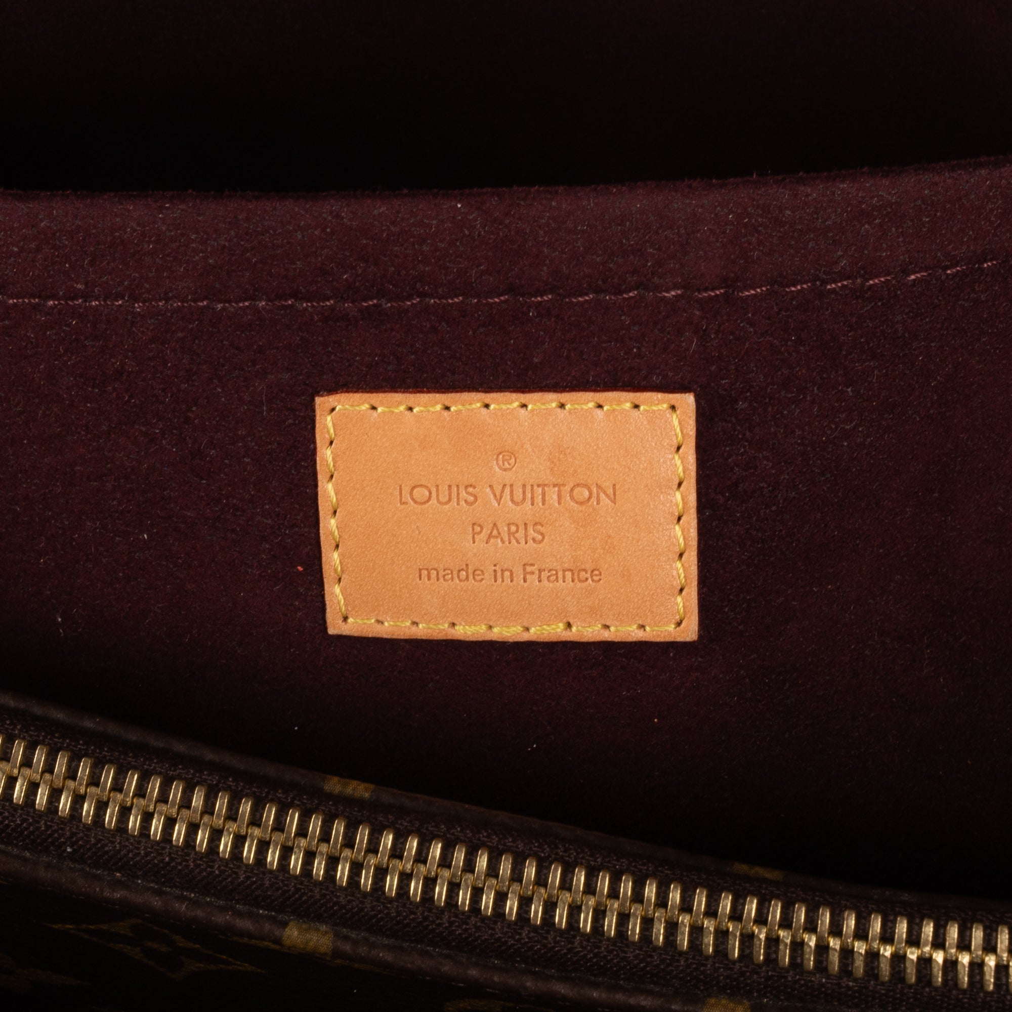 Shoulder Bag Montaigne MM Brown Monogram Canvas