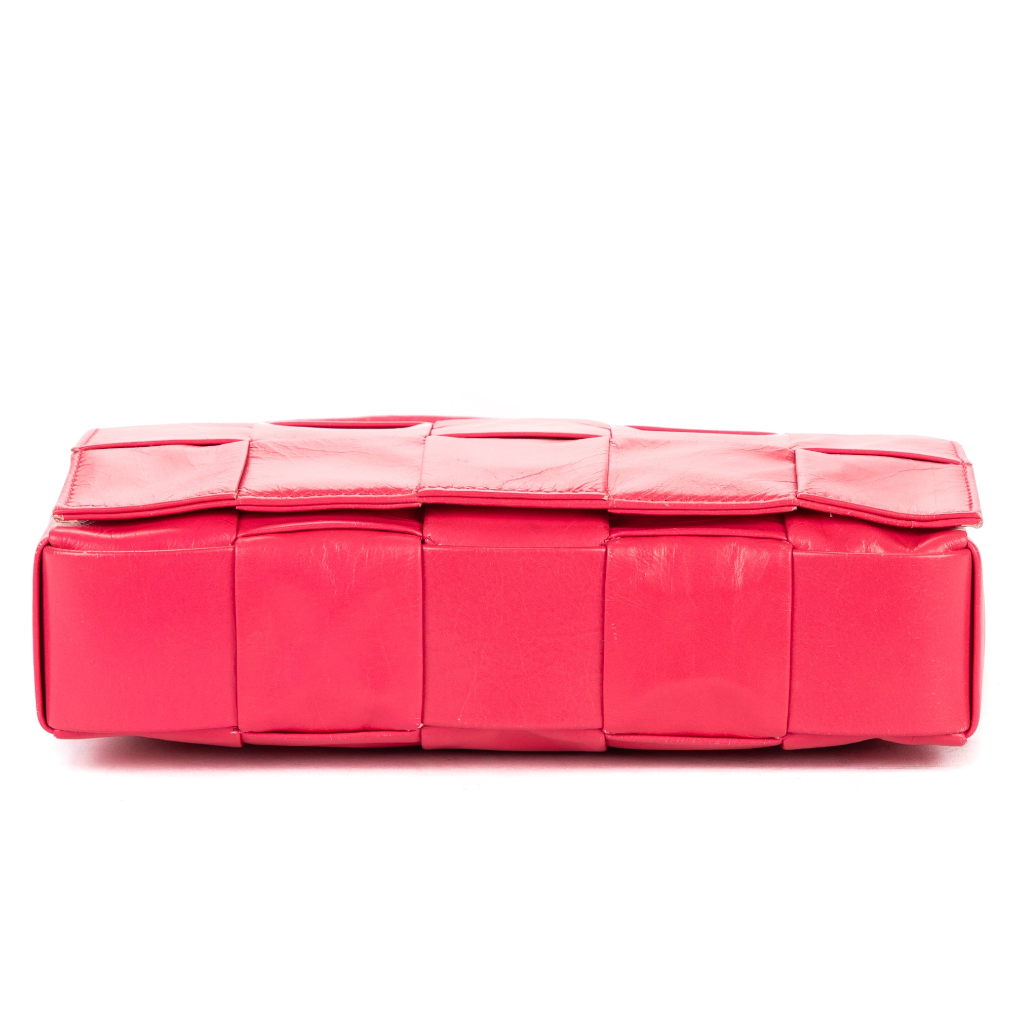 Shoulder Bag Small Cassette Crossbody Small Pink Intrecciato Leather