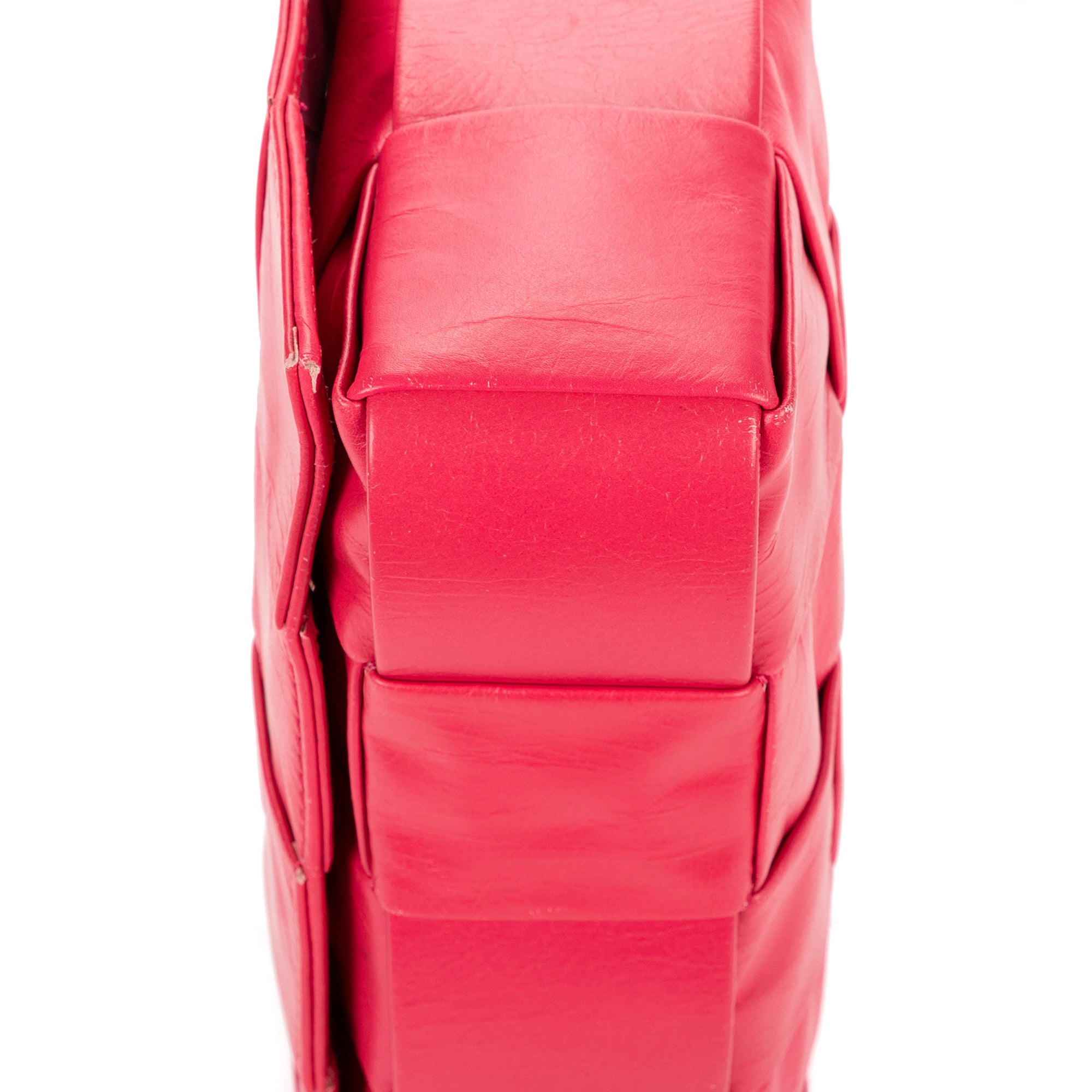 Shoulder Bag Small Cassette Crossbody Small Pink Intrecciato Leather