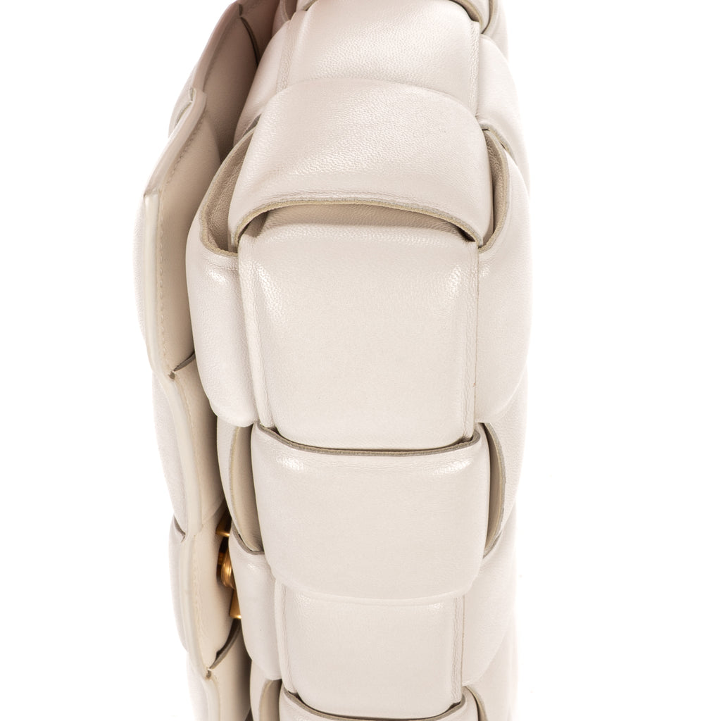 Shoulder Bag Padded Casette Chain Crossbody Ivory Maxi Intreccio Padded Leather