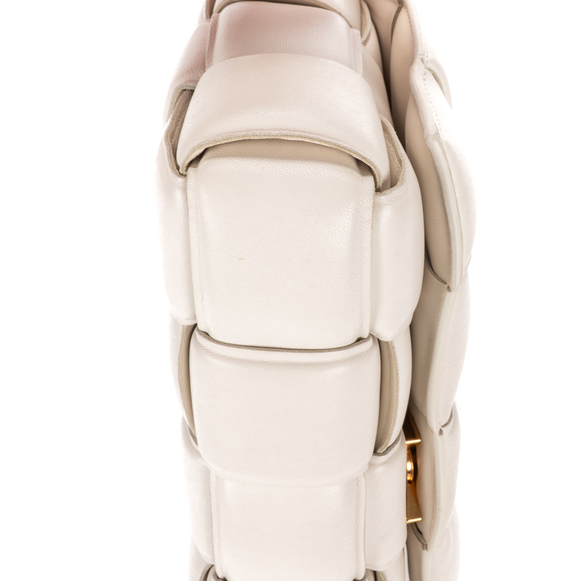 Shoulder Bag Padded Casette Chain Crossbody Ivory Maxi Intreccio Padded Leather